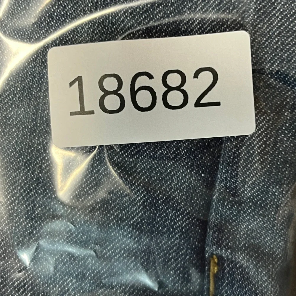 Tommy Hilfiger Straight Leg Jeans Boys 26x26* Blue Denim Medium Wash Flap Pocket